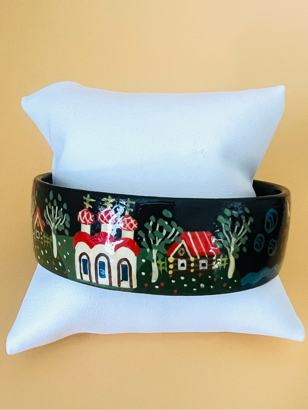 Hand-Painted Folk Art Bangle Bracelet in Dark Green with Red Accents